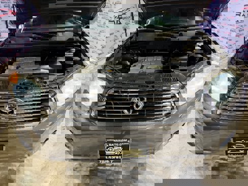 Used 2010 Toyota Highlander Limited image 39