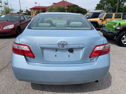Used 2009 Toyota Camry LE image 5
