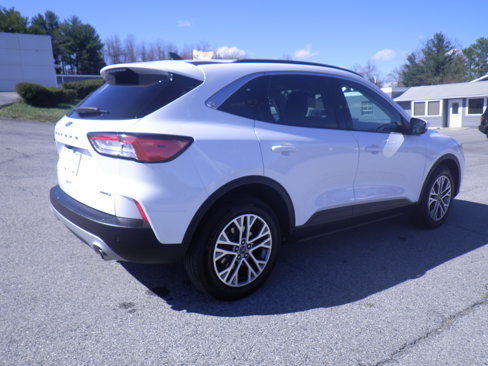 Certified 2022 Ford Escape SEL image 7
