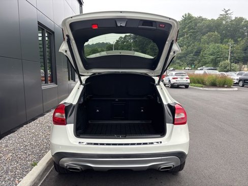 Used 2017 Mercedes-Benz GLA 250 4MATIC image 43