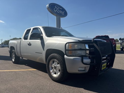 Used 2010 Chevrolet Silverado 1500 LT w/ Power Pack Plus image 3