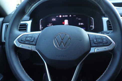 Used 2021 Volkswagen Atlas SEL Premium image 36
