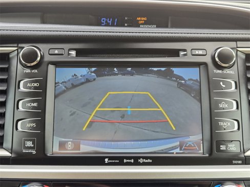 Used 2018 Toyota Highlander Limited Platinum image 20