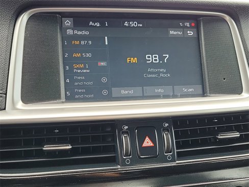 Used 2019 Kia Optima LX w/ LX Premium Package image 22