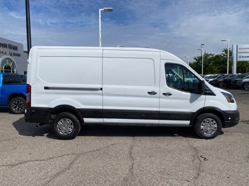 Used 2020 Ford Transit 250 Medium Roof image 2