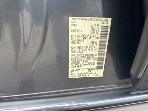 Used 2010 Nissan Pathfinder SE w/ SE Premium Journey Pkg image 19
