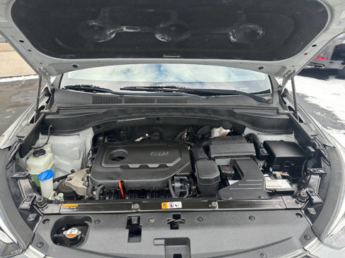 Used 2017 Hyundai Santa Fe Sport image 17