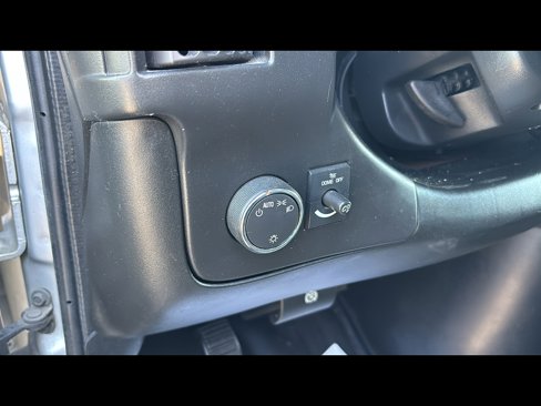 Used 2017 GMC Savana 2500 image 11
