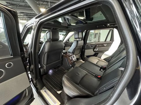 Used 2018 Land Rover Range Rover Long Wheelbase Supercharged image 17