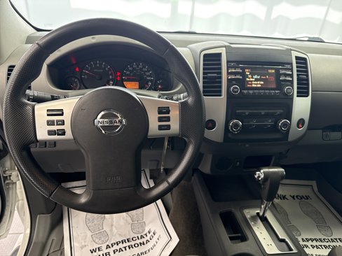 Used 2014 Nissan Xterra S image 9