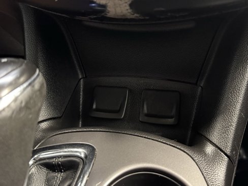 Used 2017 Chevrolet Cruze LT w/ Convenience Package image 23