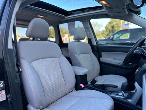 Used 2014 Subaru Forester 2.5i Premium w/ All-Weather Package image 26