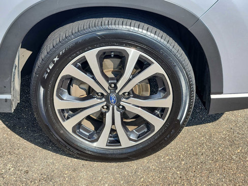 Used 2021 Subaru Forester Limited image 8