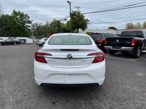 Used 2017 Buick Regal Premium image 10