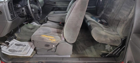 Used 2003 Chevrolet Silverado 2500 LS w/ Snow Plow Prep Package image 13