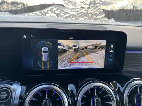 New 2025 Mercedes-Benz GLB 250 4MATIC image 23
