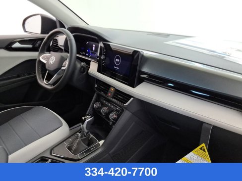 New 2025 Volkswagen Taos S image 21