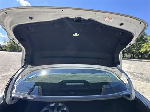Used 2022 Toyota Corolla LE image 26