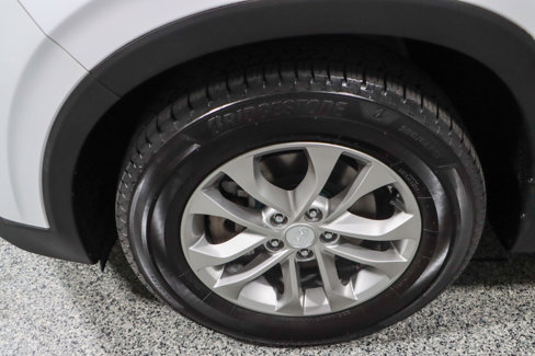 Used 2020 Hyundai Santa Fe SEL image 11
