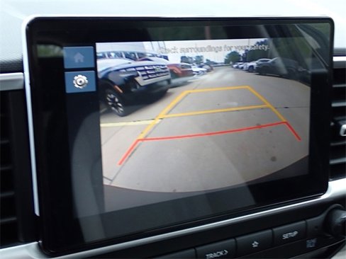 New 2025 Hyundai Venue SEL image 20