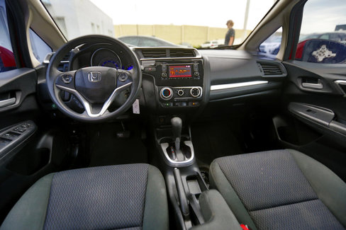 Used 2018 Honda Fit LX image 11
