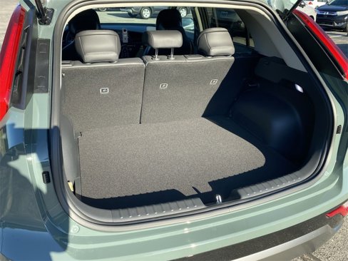 New 2025 Kia Niro EX Touring image 24