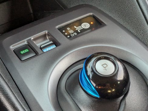 Certified 2024 Nissan Leaf S image 23