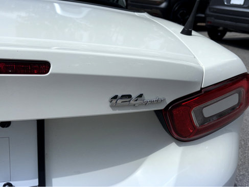 Used 2017 FIAT 124 Spider Lusso image 29