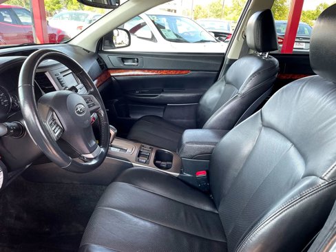 Used 2012 Subaru Outback 2.5i Limited image 9