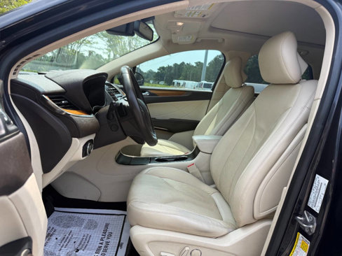 Used 2015 Lincoln MKC AWD w/ Equipment Group 102A Reserve image 10
