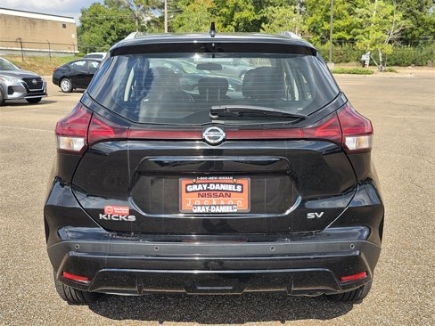 Used 2021 Nissan Kicks SV image 5