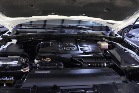 Used 2014 INFINITI QX80 2WD w/ Theater Package image 9
