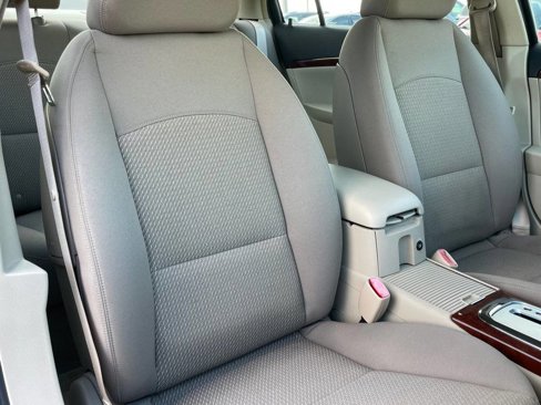 Used 2008 Saturn Aura XE image 10