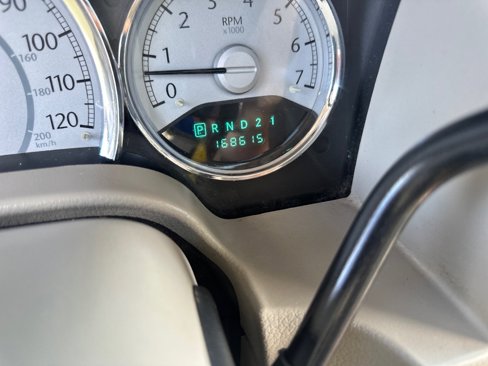 Used 2008 Chrysler Aspen Limited image 29