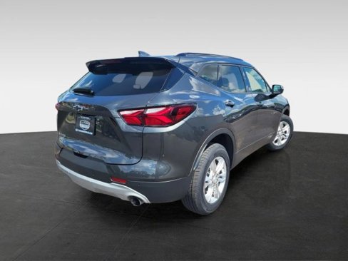 Used 2019 Chevrolet Blazer LT image 3