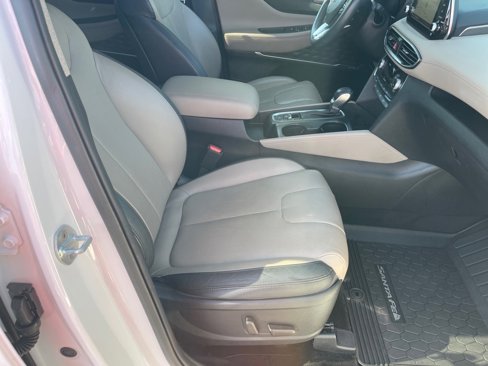 Used 2019 Hyundai Santa Fe FWD image 19