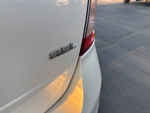 Used 2013 Ford Edge SEL image 11