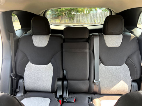 Used 2014 Jeep Cherokee Latitude w/ Cold Weather Group image 33