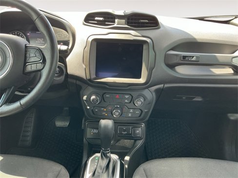 Used 2021 Jeep Renegade Latitude image 7