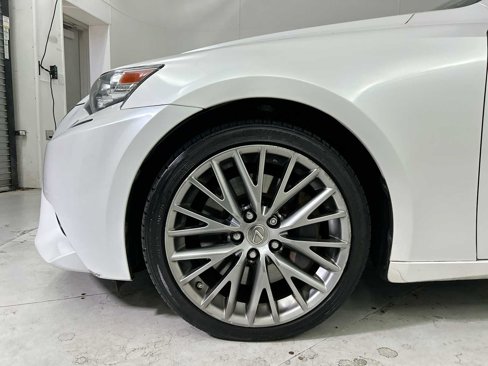 Used 2016 Lexus IS 300 AWD w/ Navigation System Package image 19