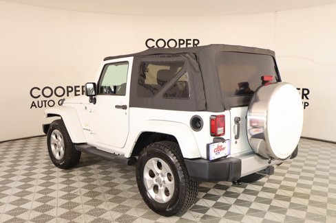 Used 2015 Jeep Wrangler Sahara image 19