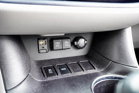Used 2019 Toyota Highlander LE image 30
