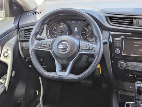 Used 2020 Nissan Rogue S image 13
