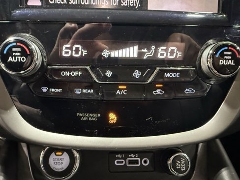 Used 2019 Nissan Murano SV image 19
