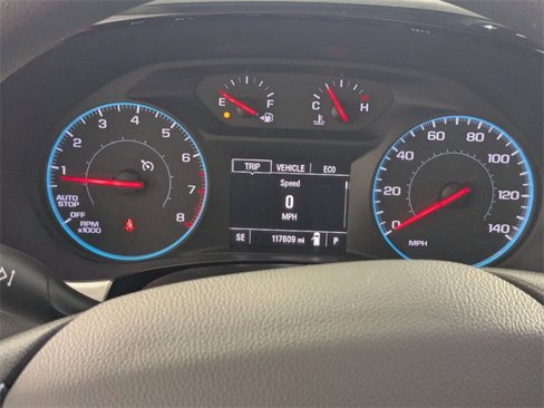 Used 2021 Chevrolet Traverse LS image 17