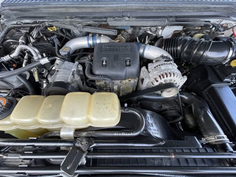 Used 1999 Ford F350 XLT image 6