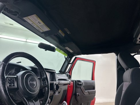 Used 2011 Jeep Wrangler Unlimited Sport w/ Connectivity Group image 27