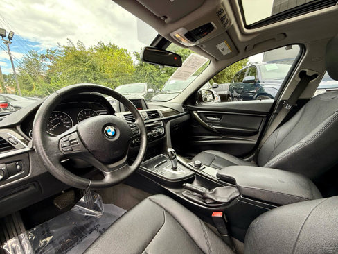 Used 2018 BMW 320i Sedan image 13