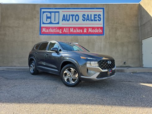Used 2021 Hyundai Santa Fe SE image 1