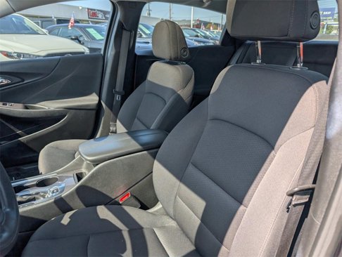 Used 2022 Chevrolet Malibu LT image 22